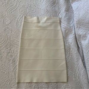 BCBG MaxAZRIA bodycon skirt, medium